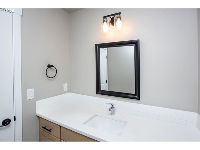 12819 Ne 109TH St, Vancouver, WA 98682