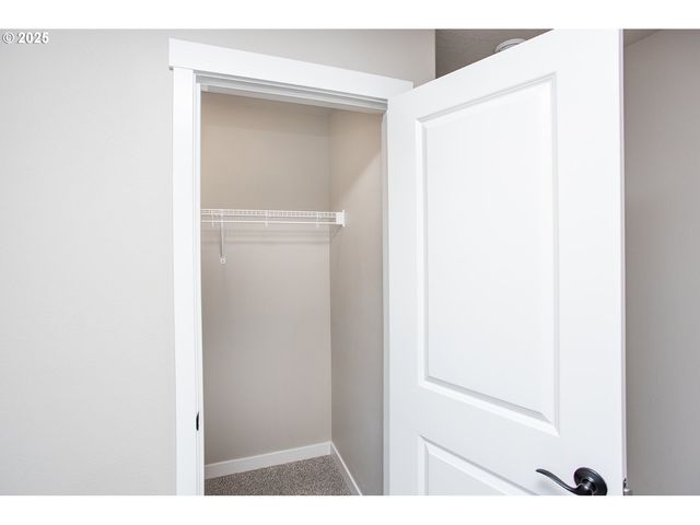 12819 Ne 109TH St, Vancouver, WA 98682