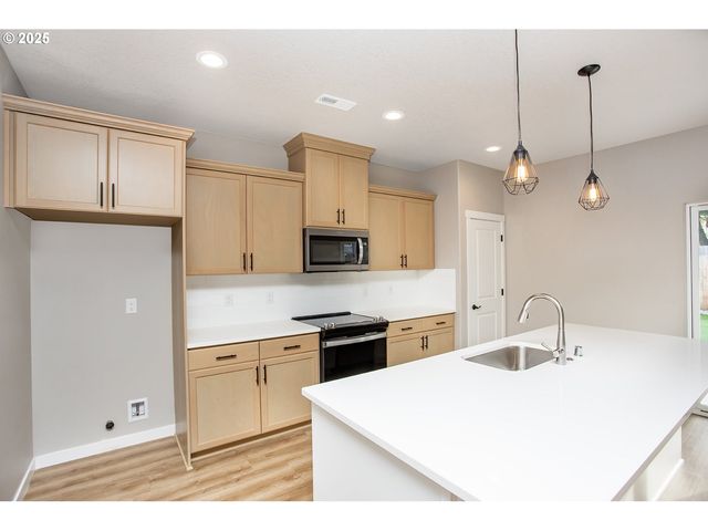 12819 Ne 109TH St, Vancouver, WA 98682