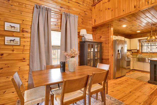 562 Lakeview Drive, Rising Fawn, GA 30738