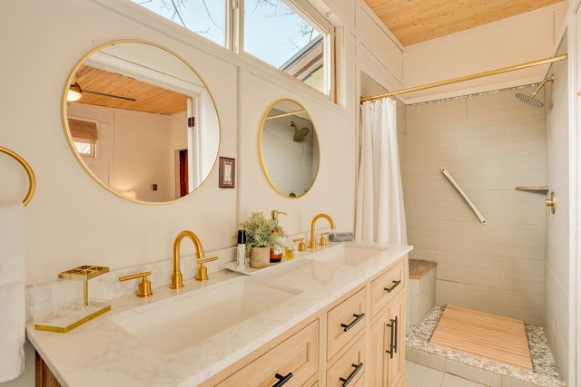 562 Lakeview Drive, Rising Fawn, GA 30738