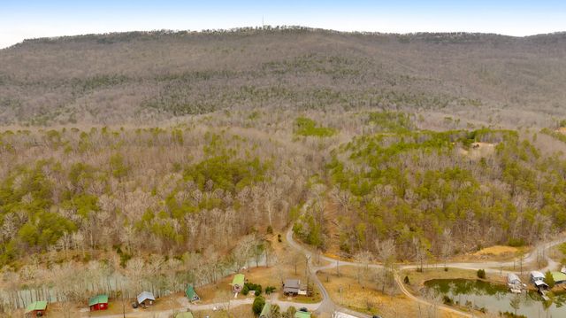 562 Lakeview Drive, Rising Fawn, GA 30738