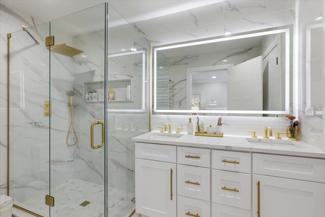 1780 W Jo Ann Lane, Addison, IL 60101