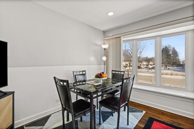 7424 Crawford Avenue, Skokie, IL 60076