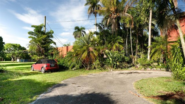 17301 SW 296th St, Homestead, FL 33030