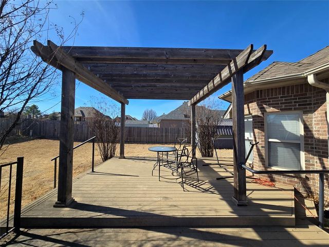 1611 Lady Street, Shawnee, OK 74804