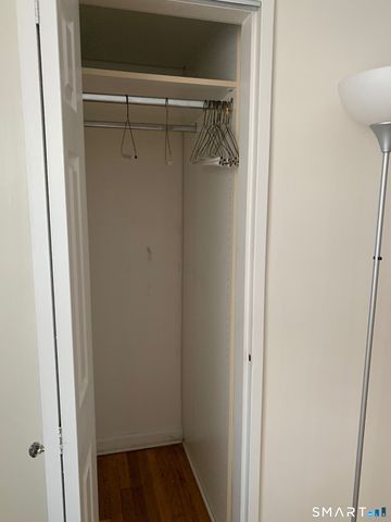 198 Seaton Road 4, Stamford, CT 06902