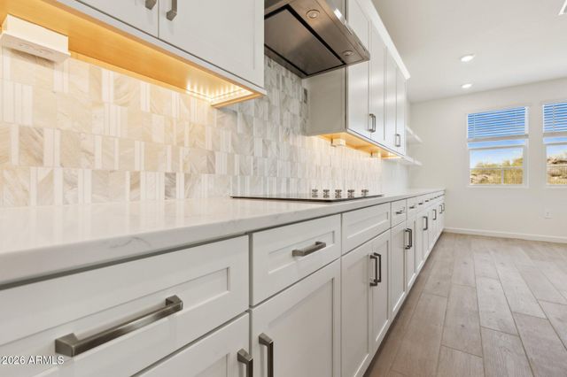 9743 S 12th Street, Phoenix, AZ 85042