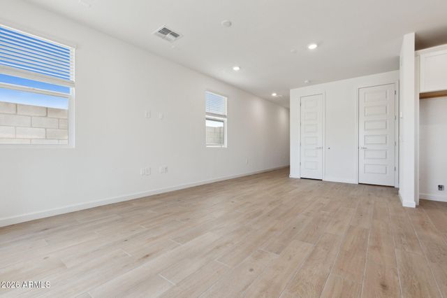 9743 S 12th Street, Phoenix, AZ 85042