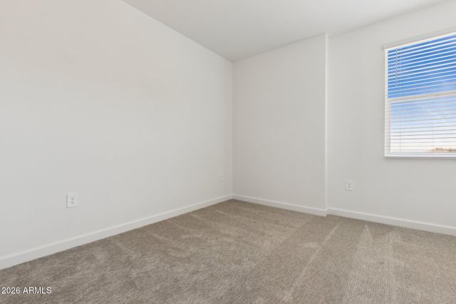 9743 S 12th Street, Phoenix, AZ 85042