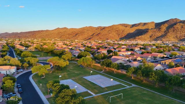 9743 S 12th Street, Phoenix, AZ 85042