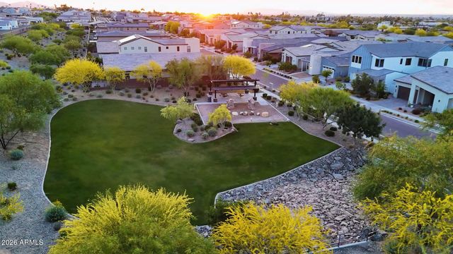 9743 S 12th Street, Phoenix, AZ 85042