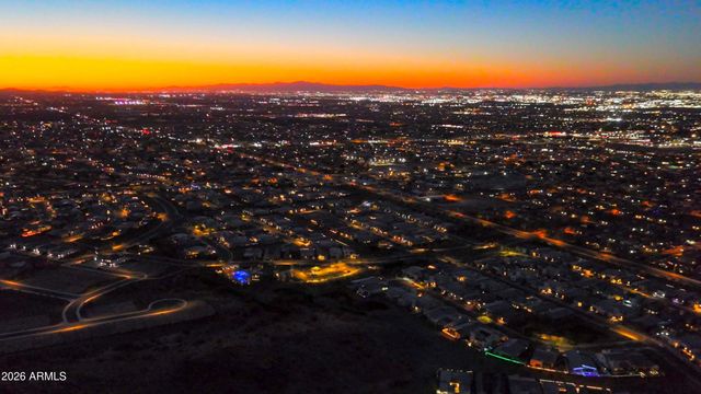 9743 S 12th Street, Phoenix, AZ 85042