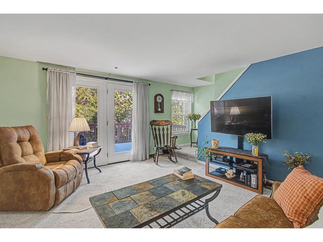 8 Arthur Court, Burlington, VT 05401