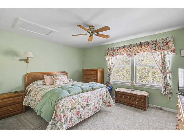 8 Arthur Court, Burlington, VT 05401