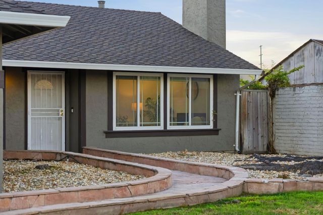 658 Albanese Circle, San Jose, CA 95111