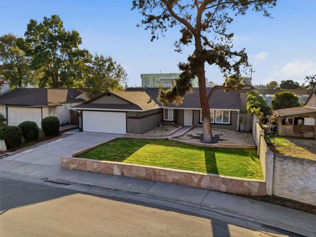 658 Albanese Circle, San Jose, CA 95111