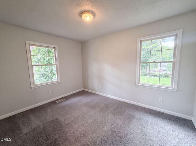 11 Chanter Court, Durham, NC 27705