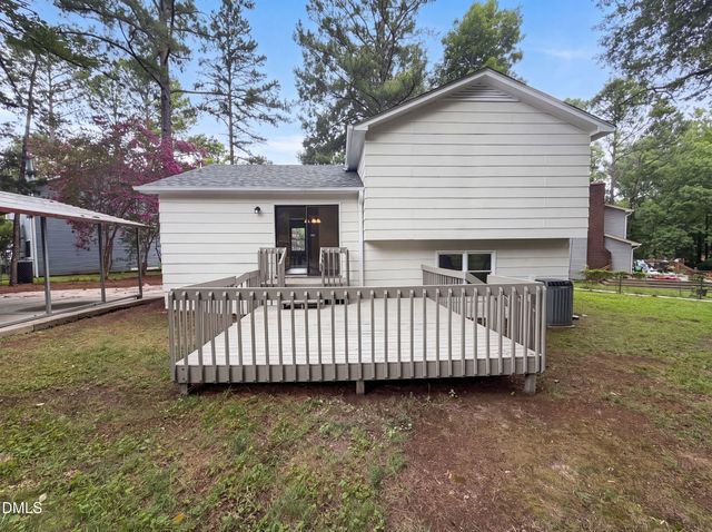 11 Chanter Court, Durham, NC 27705