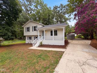 11 Chanter Court, Durham, NC 27705