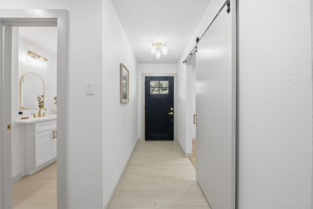 3801 Palomino Drive, Benbrook, TX 76116