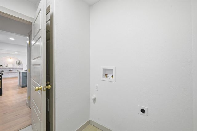 3801 Palomino Drive, Benbrook, TX 76116