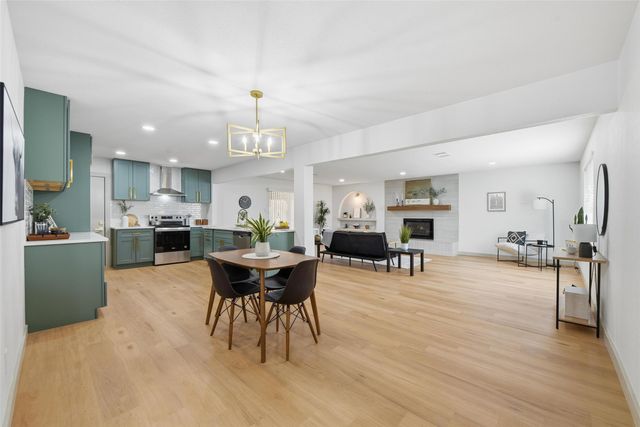 3801 Palomino Drive, Benbrook, TX 76116