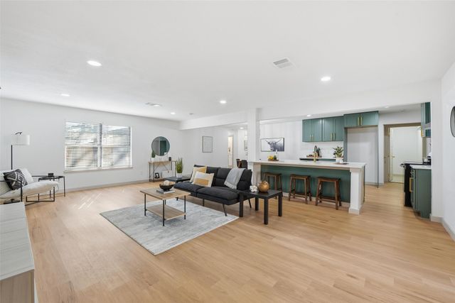 3801 Palomino Drive, Benbrook, TX 76116