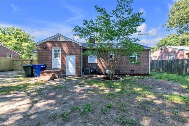 116 Henry Clay RD, Newport News, VA 23601