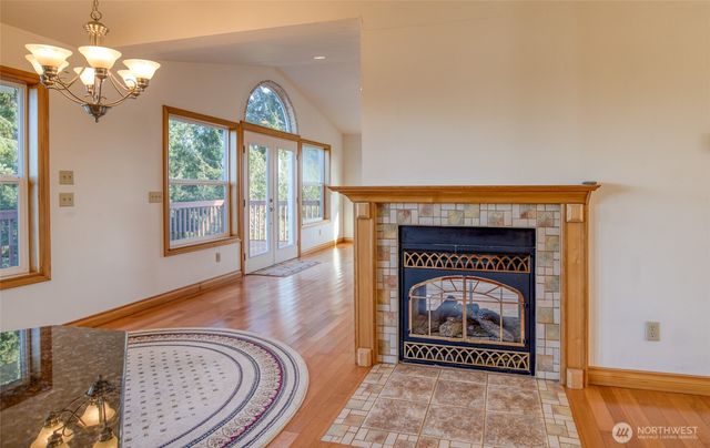 288 N Wynooochee Drive SW, Ocean Shores, WA 98569