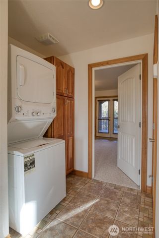 288 N Wynooochee Drive SW, Ocean Shores, WA 98569