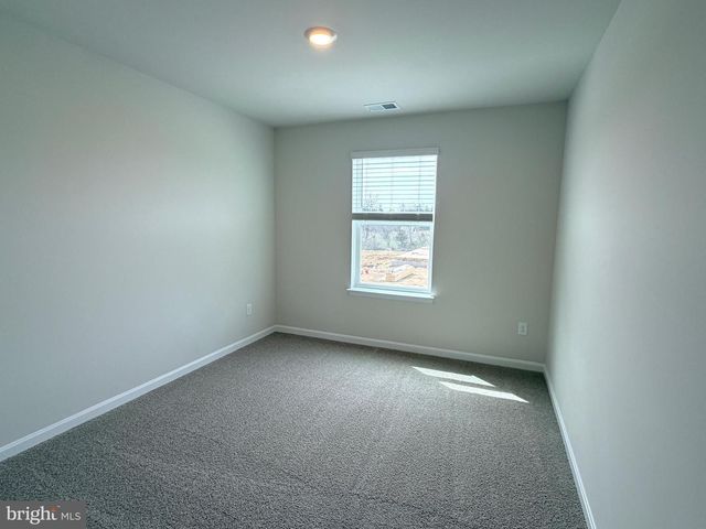 116 BOOKERS CREST DR, Stephens City, VA 22655