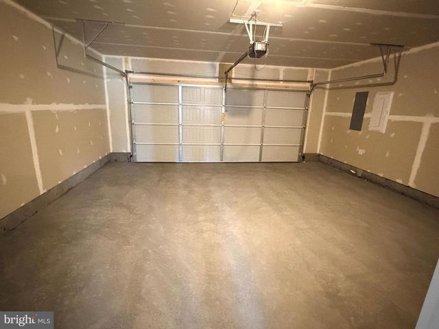 116 BOOKERS CREST DR, Stephens City, VA 22655
