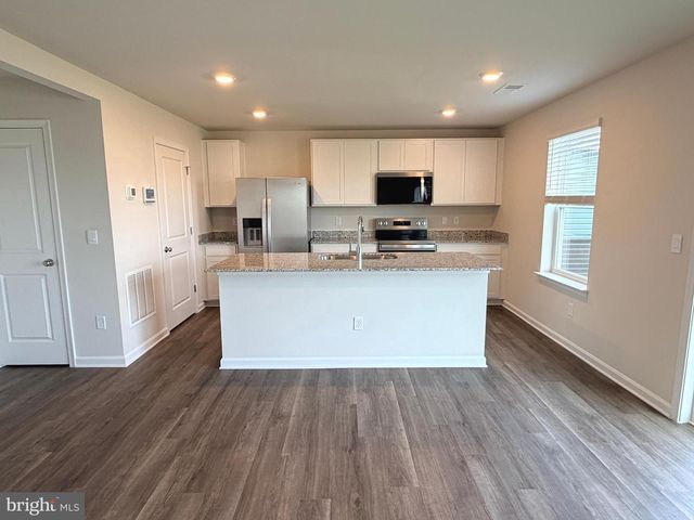 116 BOOKERS CREST DR, Stephens City, VA 22655
