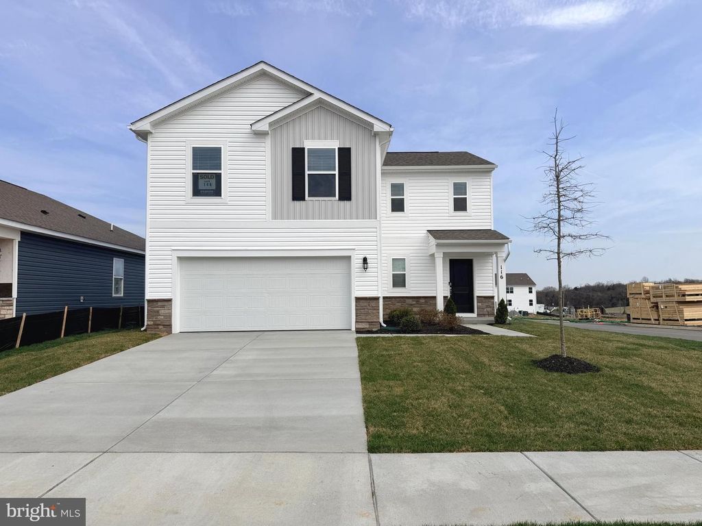 116 BOOKERS CREST DR, Stephens City, VA 22655