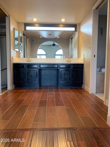 426 E Susan Lane, Tempe, AZ 85281