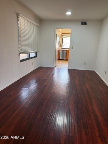 426 E Susan Lane, Tempe, AZ 85281