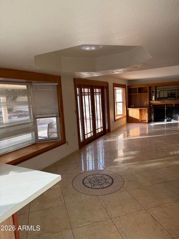 426 E Susan Lane, Tempe, AZ 85281