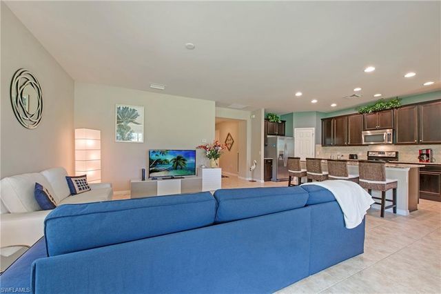 28000 Quiet Water WAY, Bonita Springs, FL 34135