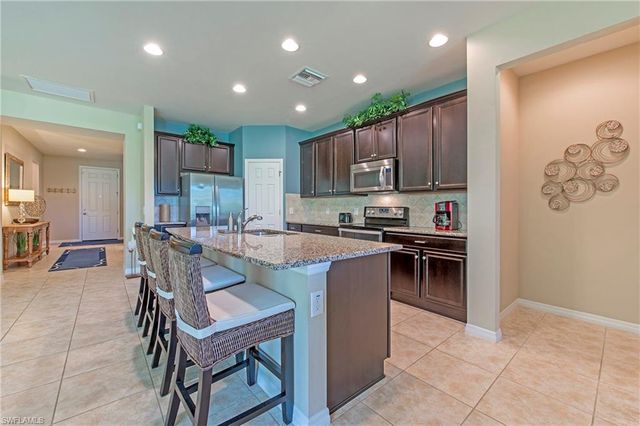 28000 Quiet Water WAY, Bonita Springs, FL 34135