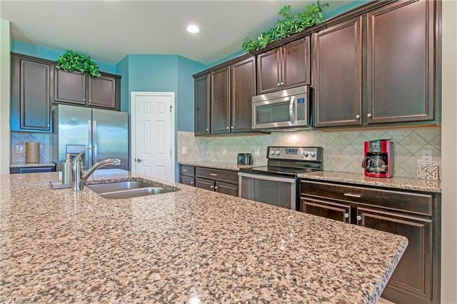 28000 Quiet Water WAY, Bonita Springs, FL 34135