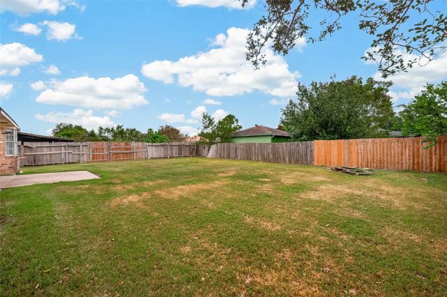 12106 Plumbrook Drive, Houston, TX 77099