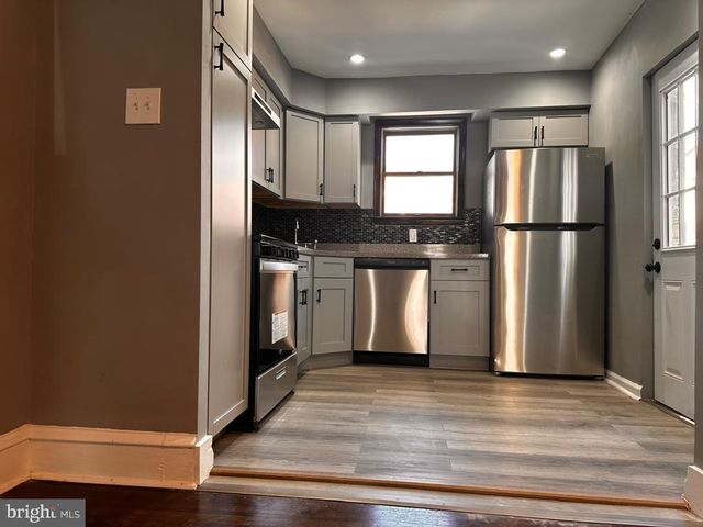 411 MILLBANK RD, Upper Darby, PA 19082