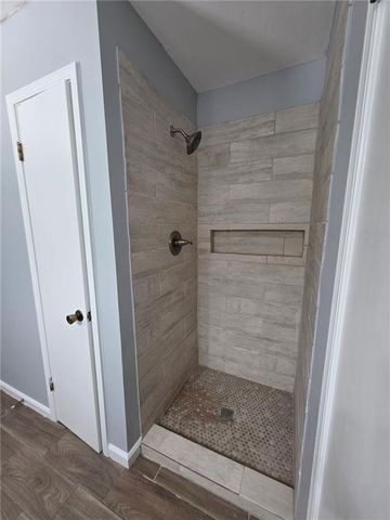 102 Park Place Drive, Lawrenceville, GA 30046