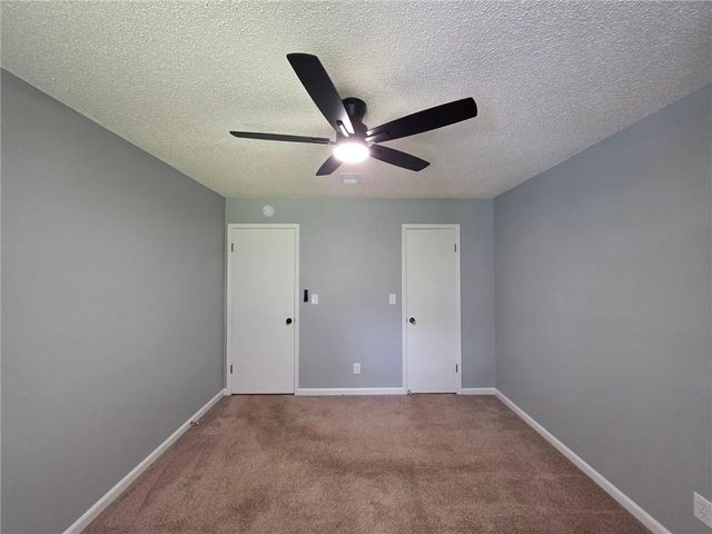 102 Park Place Drive, Lawrenceville, GA 30046