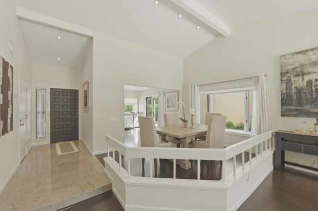 31 Barcelona Circle, Redwood City, CA 94065