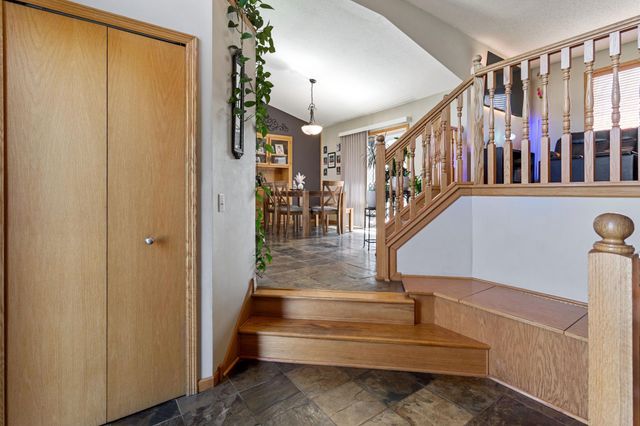 1256 15th Avenue SE, Forest Lake, MN 55025