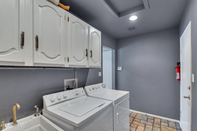 3110 W TIERRA BUENA Lane, Phoenix, AZ 85053