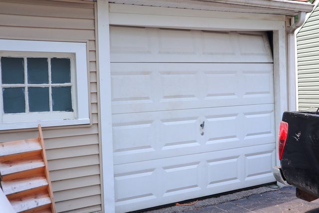 15634 Ridgeway Avenue, Markham, IL 60428