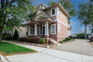 418 Oak Street, Rochester, MI 48307